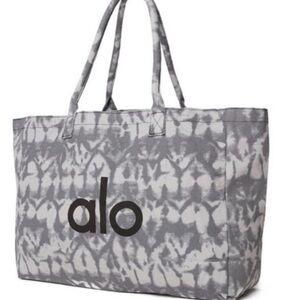 ALO Yoga Monochrome Tie-Dye Tote
